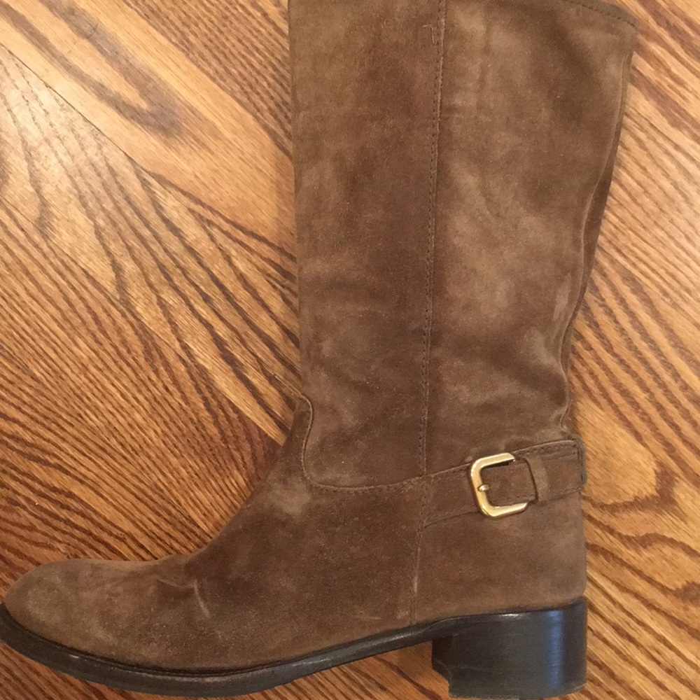 Prada suede boots; - Picture 5 of 7